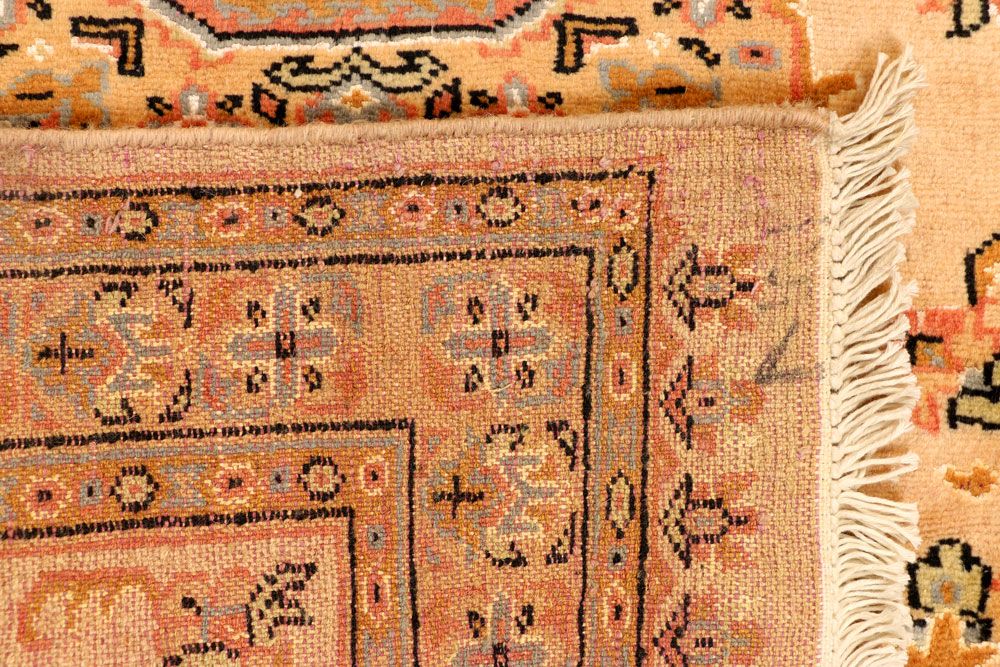 Caucasian 2' 7 x 10' 9 - No. 38280 - ALRUG Rug Store
