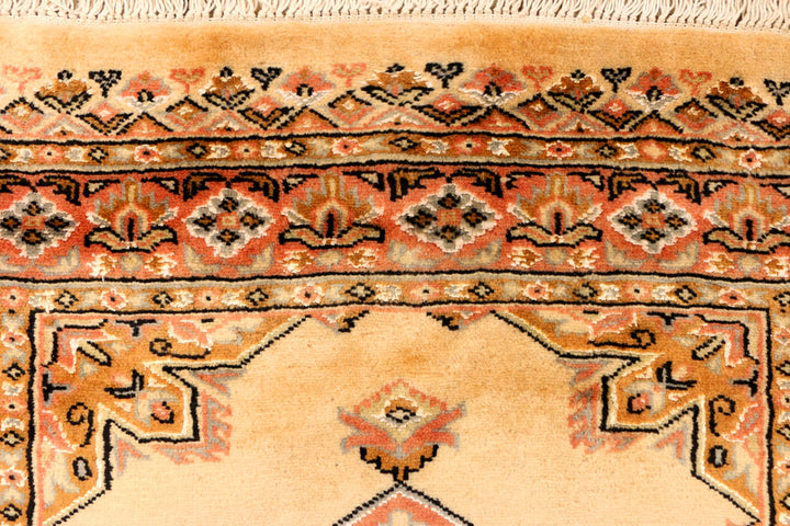 Burlywood Caucasian 2' 7 x 10' 4 - No. 38281 - ALRUG Rug Store