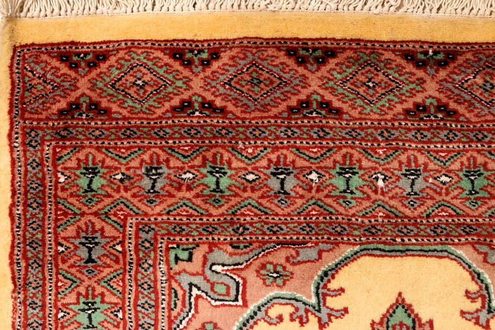 Caucasian 2' 7 x 9' 5 - No. 38282 - ALRUG Rug Store