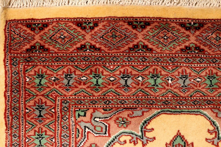 Caucasian 2' 7 x 9' 5 - No. 38282 - ALRUG Rug Store