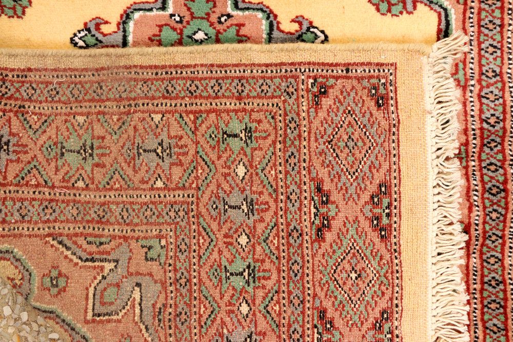 Caucasian 2' 7 x 9' 5 - No. 38282 - ALRUG Rug Store