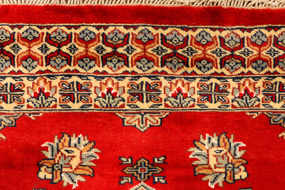Firebrick Caucasian 2' 6 x 7' 5 - No. 38291 - ALRUG Rug Store