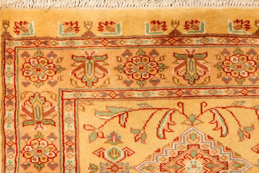 Caucasian 2' 7 x 13' 1 - No. 38293 - ALRUG Rug Store