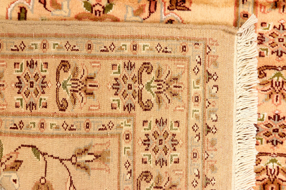 Burlywood Caucasian 2' 7 x 9' 11 - No. 38296 - ALRUG Rug Store