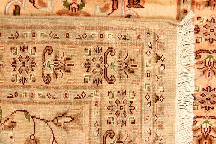 Burlywood Caucasian 2' 7 x 9' 11 - No. 38296 - ALRUG Rug Store