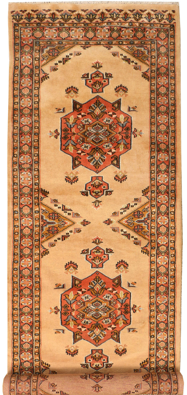 Caucasian 2' 9 x 10' 3 - No. 38297 - ALRUG Rug Store