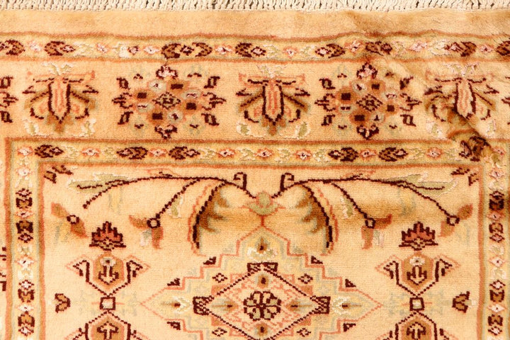 Caucasian 2' 7 x 10' 6 - No. 38300 - ALRUG Rug Store