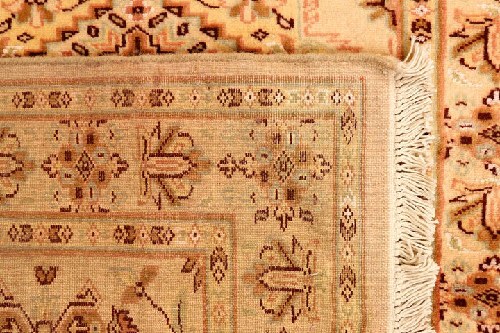 Caucasian 2' 7 x 10' 6 - No. 38300 - ALRUG Rug Store