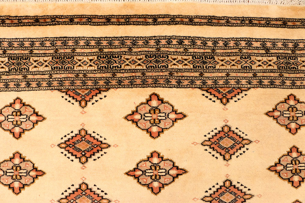 Navajo White Jaldar 5' 6 x 8' - No. 38302 - ALRUG Rug Store