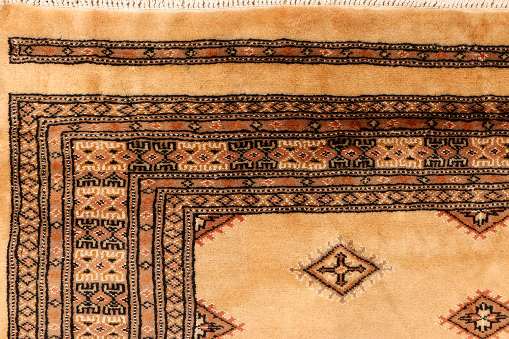 Navajo White Jaldar 5' 7 x 8' 2 - No. 38303 - ALRUG Rug Store