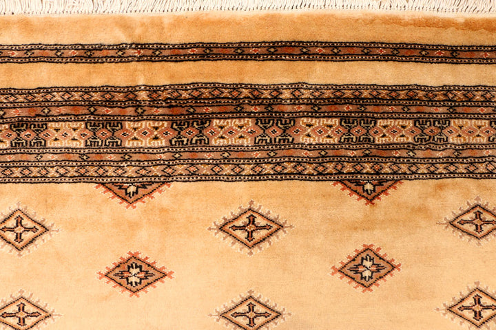 Navajo White Jaldar 5' 7 x 8' 2 - No. 38303 - ALRUG Rug Store