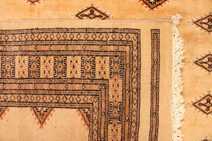 Navajo White Jaldar 5' 7 x 8' 2 - No. 38303 - ALRUG Rug Store