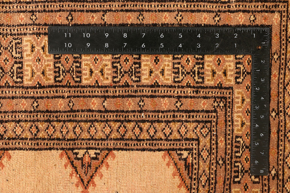 Navajo White Jaldar 5' 7 x 8' 2 - No. 38303 - ALRUG Rug Store