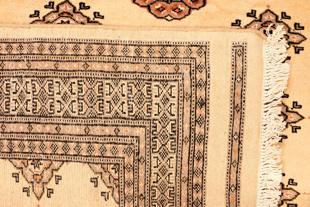 Navajo White Jaldar 5' 7 x 8' 2 - No. 38312 - ALRUG Rug Store