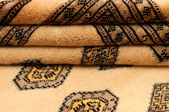 Navajo White Jaldar 5' 1 x 7' 10 - No. 38315 - ALRUG Rug Store