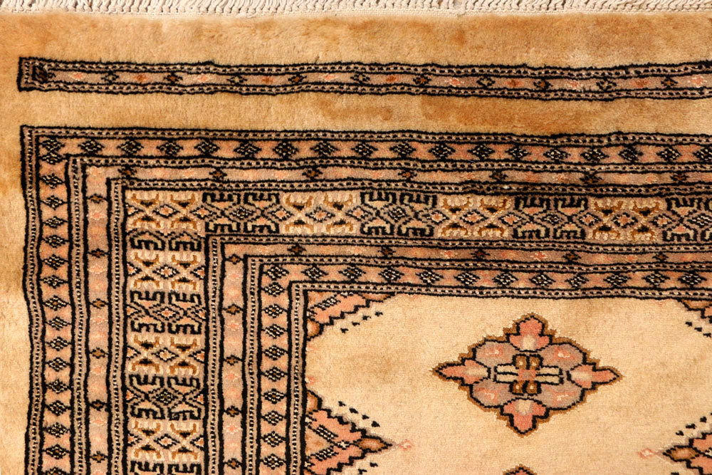Navajo White Jaldar 5' 8 x 8' 2 - No. 38317 - ALRUG Rug Store