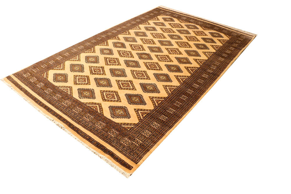 Navajo White Jaldar 5' 5 x 8' 11 - No. 38318 - ALRUG Rug Store