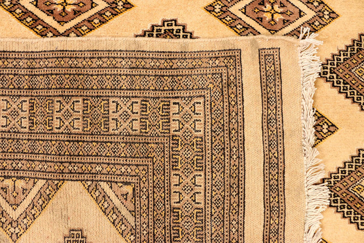 Navajo White Jaldar 5' 5 x 8' 11 - No. 38318 - ALRUG Rug Store