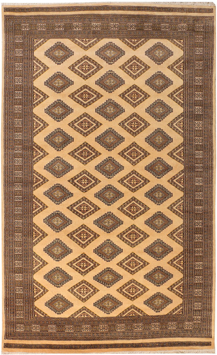 Navajo White Jaldar 5' 5 x 8' 11 - No. 38318 - ALRUG Rug Store