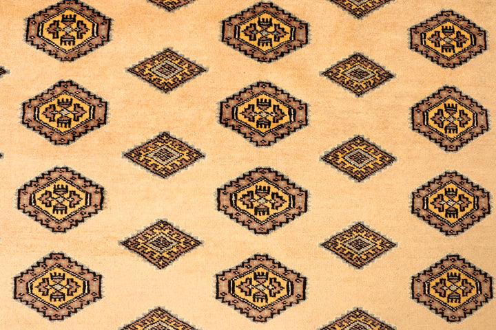 Navajo White Jaldar 5' 2 x 8' - No. 38319 - ALRUG Rug Store