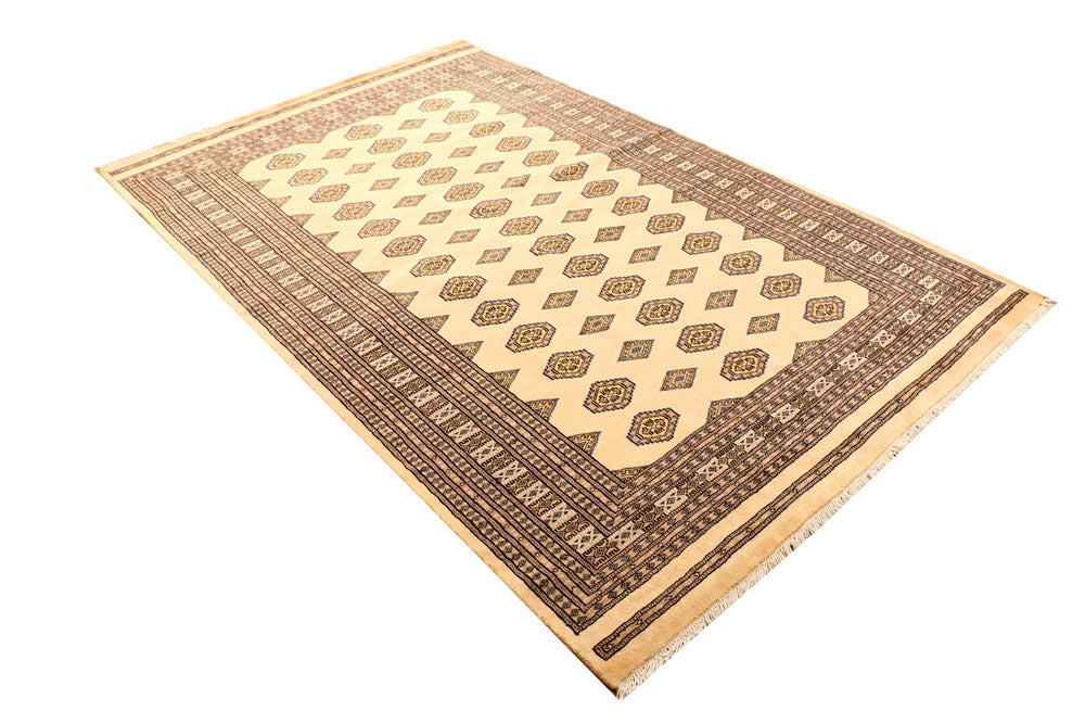 Navajo White Jaldar 5' 2 x 8' - No. 38319 - ALRUG Rug Store