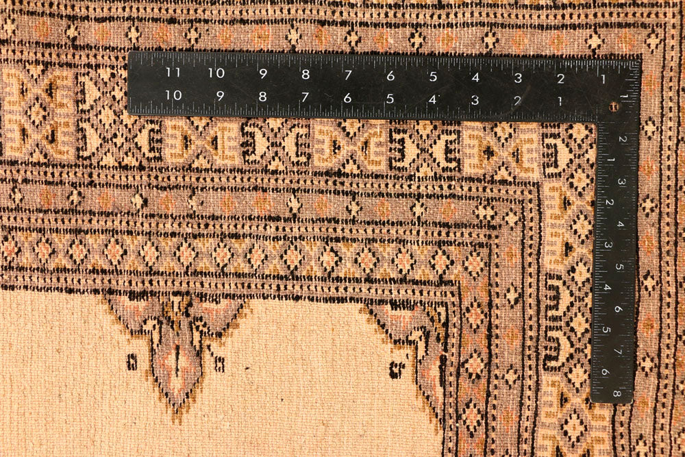 Navajo White Jaldar 5' 7 x 8' 4 - No. 38322 - ALRUG Rug Store