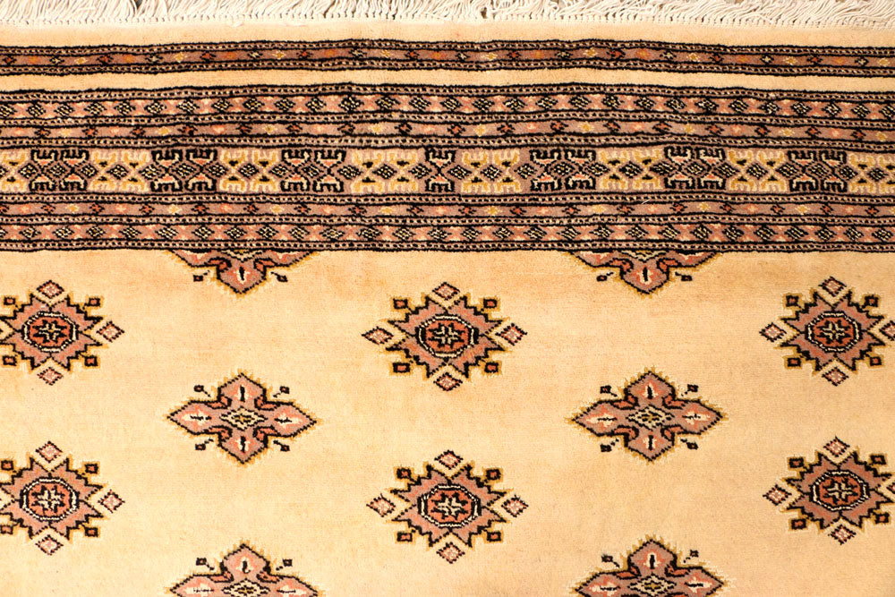 Navajo White Jaldar 5' 6 x 7' 9 - No. 38335 - ALRUG Rug Store