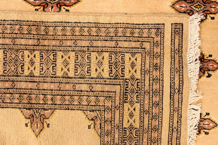 Navajo White Jaldar 5' 6 x 7' 9 - No. 38335 - ALRUG Rug Store