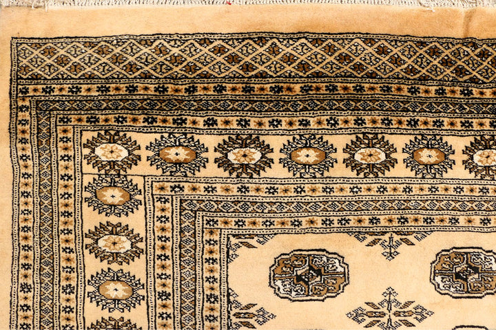 Navajo White Bokhara 6' 8 x 9' 6 - No. 38351 - ALRUG Rug Store