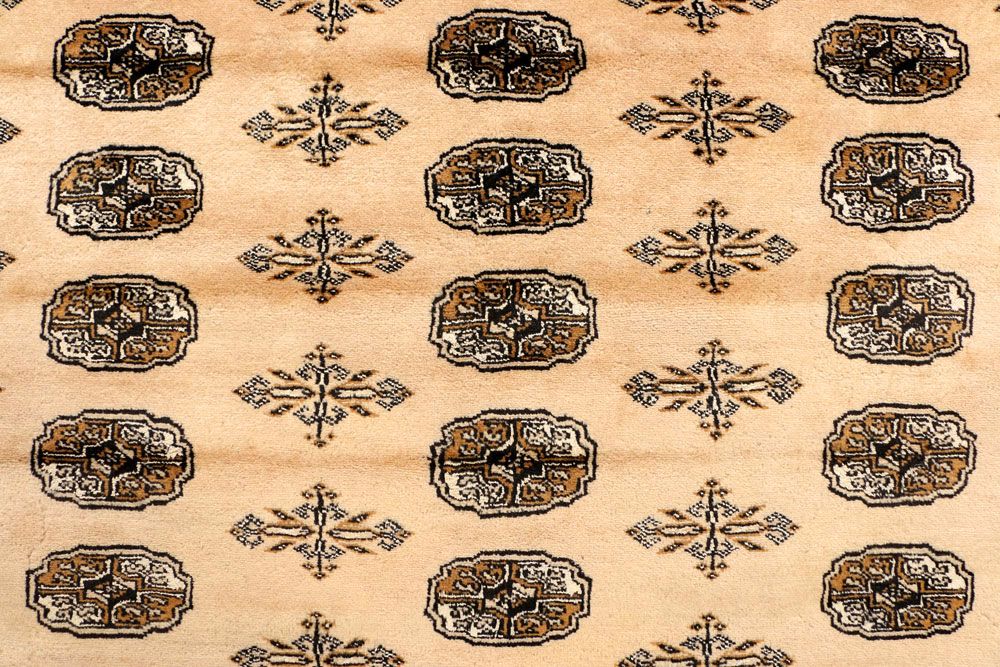 Bokhara 5' 6 x 7' 5 - No. 38357 - ALRUG Rug Store