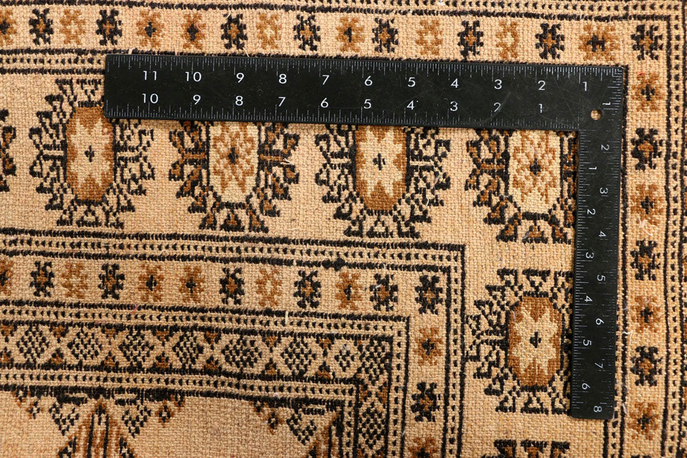 Navajo White Bokhara 5' x 9' 2 - No. 38358 - ALRUG Rug Store