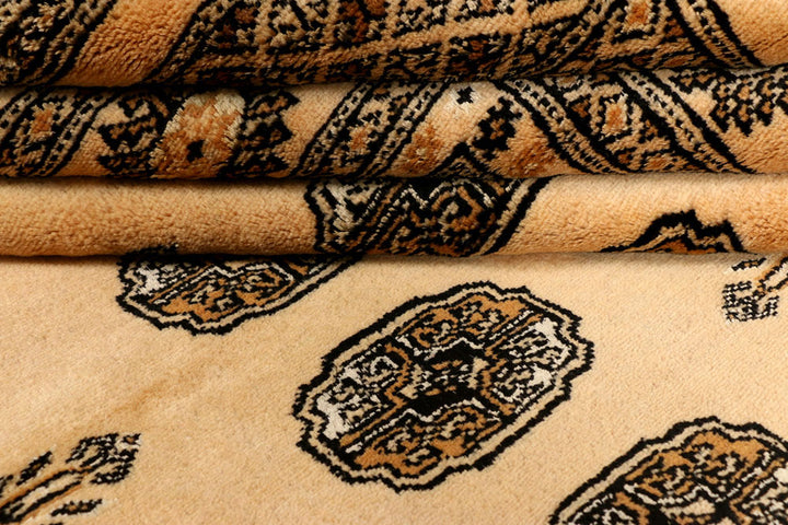 Navajo White Bokhara 6' 8 x 10' 3 - No. 38360 - ALRUG Rug Store