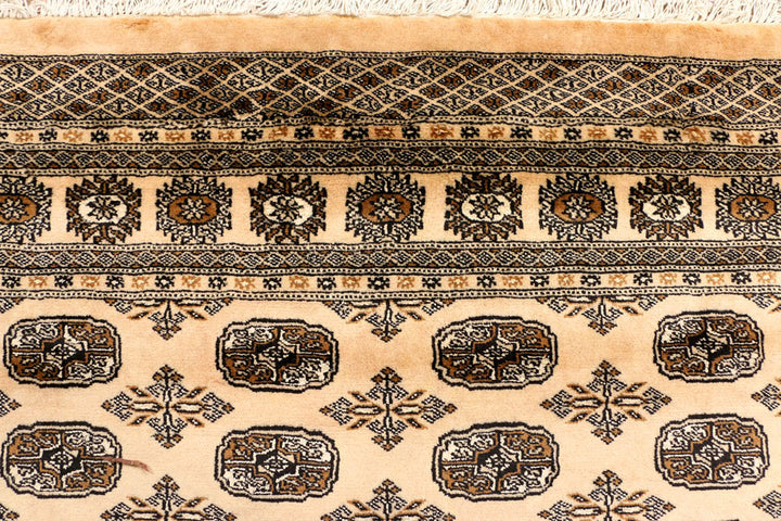 Navajo White Bokhara 5' 7 x 7' 10 - No. 38366 - ALRUG Rug Store