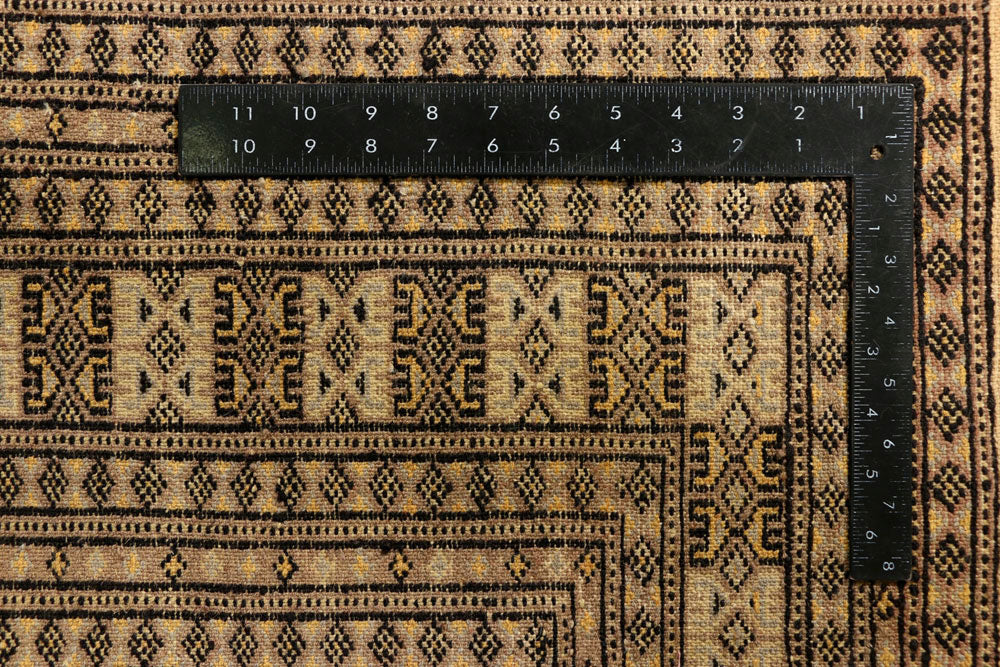 Navajo White Jaldar 5' 6 x 8' - No. 38388 - ALRUG Rug Store