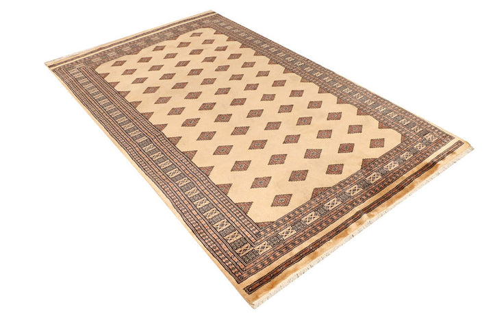 Navajo White Jaldar 4' 11 x 7' 10 - No. 38390 - ALRUG Rug Store