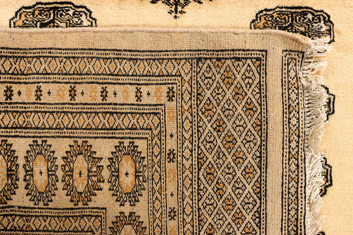 Navajo White Bokhara 6' 7 x 10' 2 - No. 38394 - ALRUG Rug Store