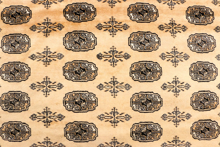 Navajo White Bokhara 6' 6 x 10' 5 - No. 38406 - ALRUG Rug Store