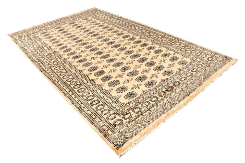 Navajo White Bokhara 6' 6 x 10' 5 - No. 38406 - ALRUG Rug Store