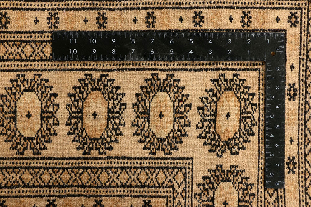 Navajo White Bokhara 6' 6 x 10' 5 - No. 38406 - ALRUG Rug Store