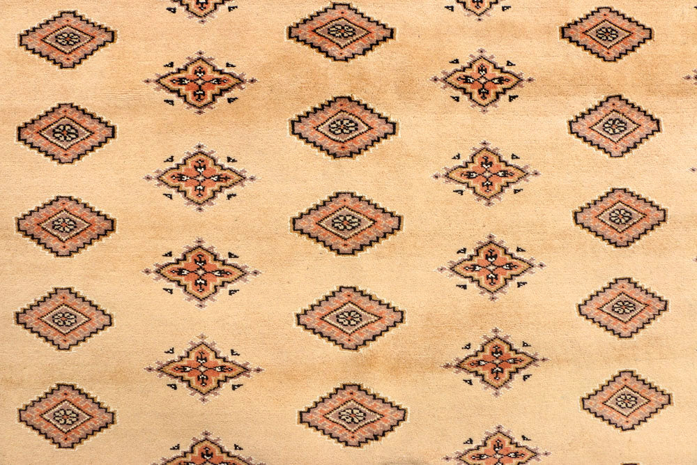 Navajo White Jaldar 5' 5 x 7' 10 - No. 38412 - ALRUG Rug Store