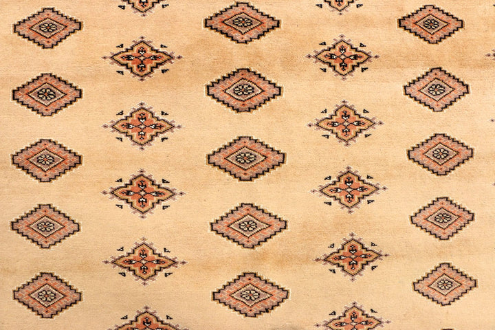 Navajo White Jaldar 5' 5 x 7' 10 - No. 38412 - ALRUG Rug Store