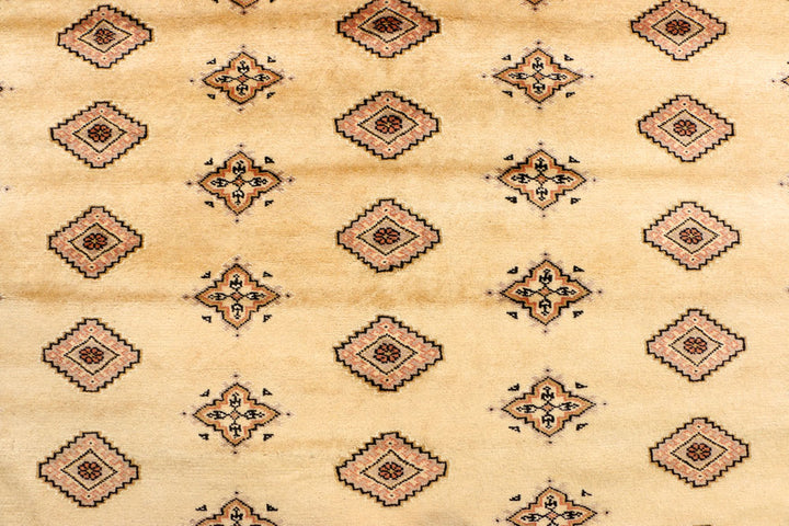 Navajo White Jaldar 5' 9 x 7' 10 - No. 38414 - ALRUG Rug Store
