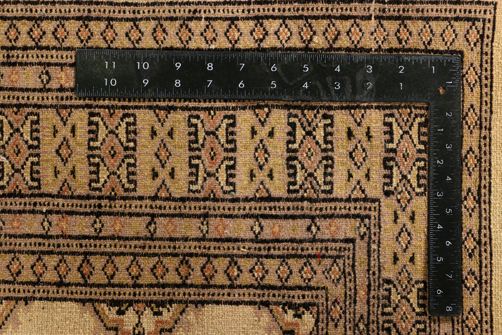 Navajo White Jaldar 5' 9 x 7' 10 - No. 38414 - ALRUG Rug Store