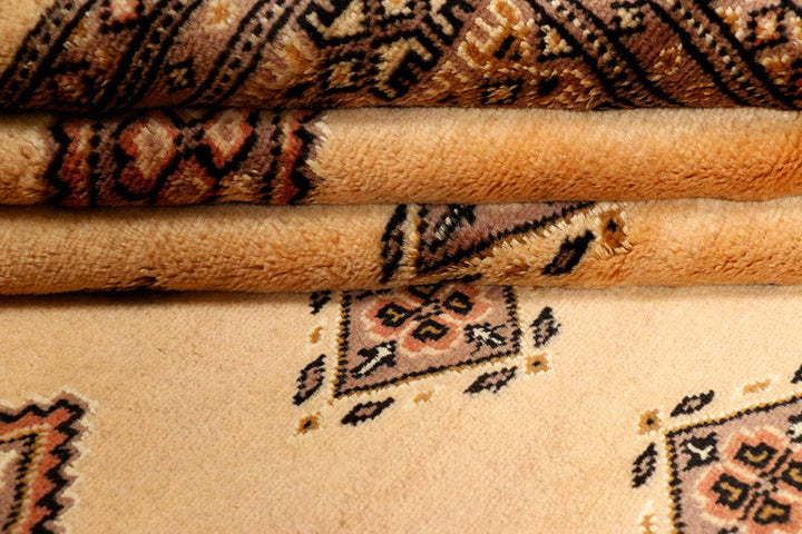 Navajo White Jaldar 5' 7 x 7' 10 - No. 38415 - ALRUG Rug Store