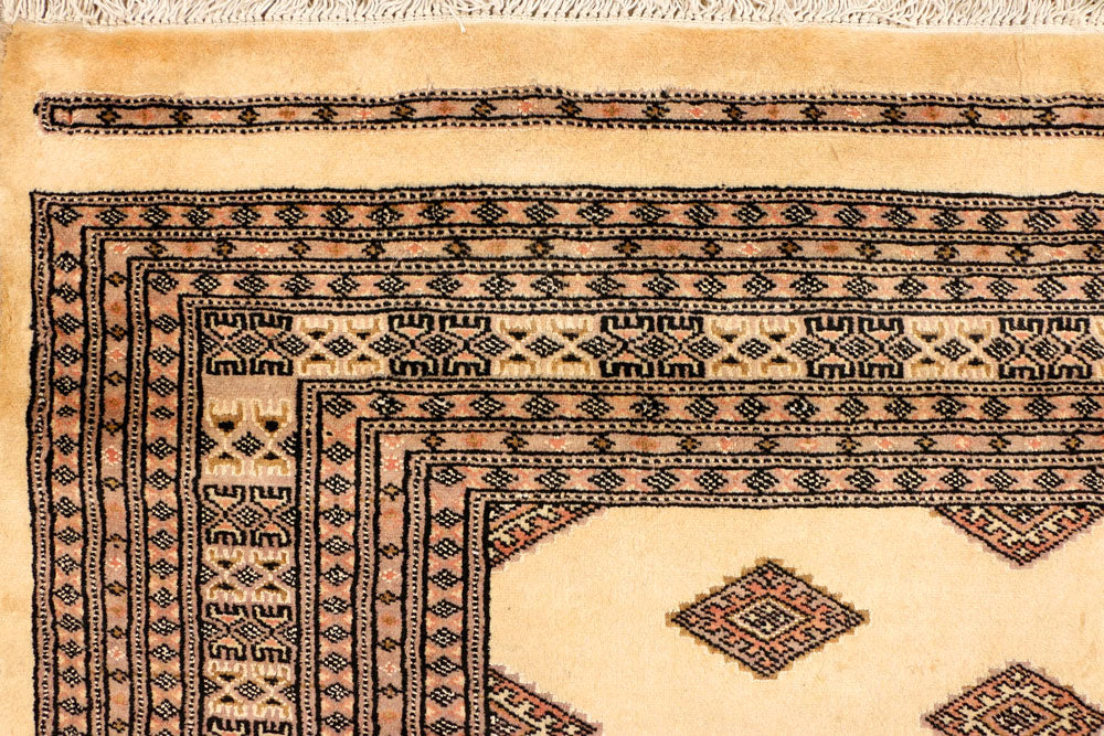 Navajo White Jaldar 7' x 10' 6 - No. 38416 - ALRUG Rug Store