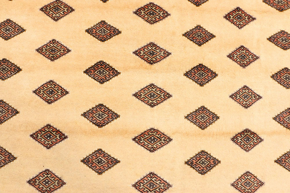 Navajo White Jaldar 7' x 10' 6 - No. 38416 - ALRUG Rug Store
