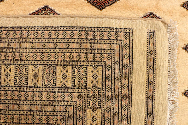 Navajo White Jaldar 7' x 10' 6 - No. 38416 - ALRUG Rug Store