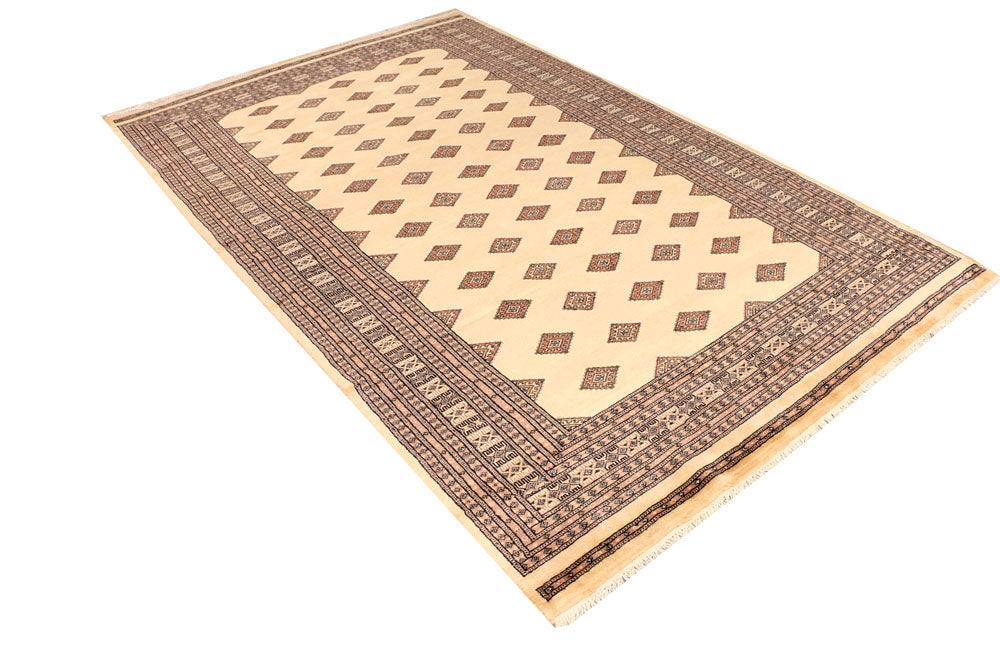 Navajo White Jaldar 5' 6 x 8' 8 - No. 38417 - ALRUG Rug Store