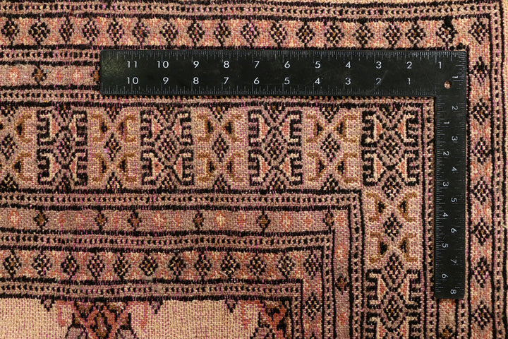 Navajo White Jaldar 5' 9 x 7' 10 - No. 38424 - ALRUG Rug Store