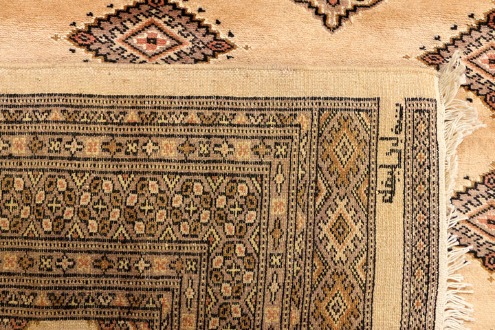 Navajo White Jaldar 5' 7 x 7' 9 - No. 38428 - ALRUG Rug Store